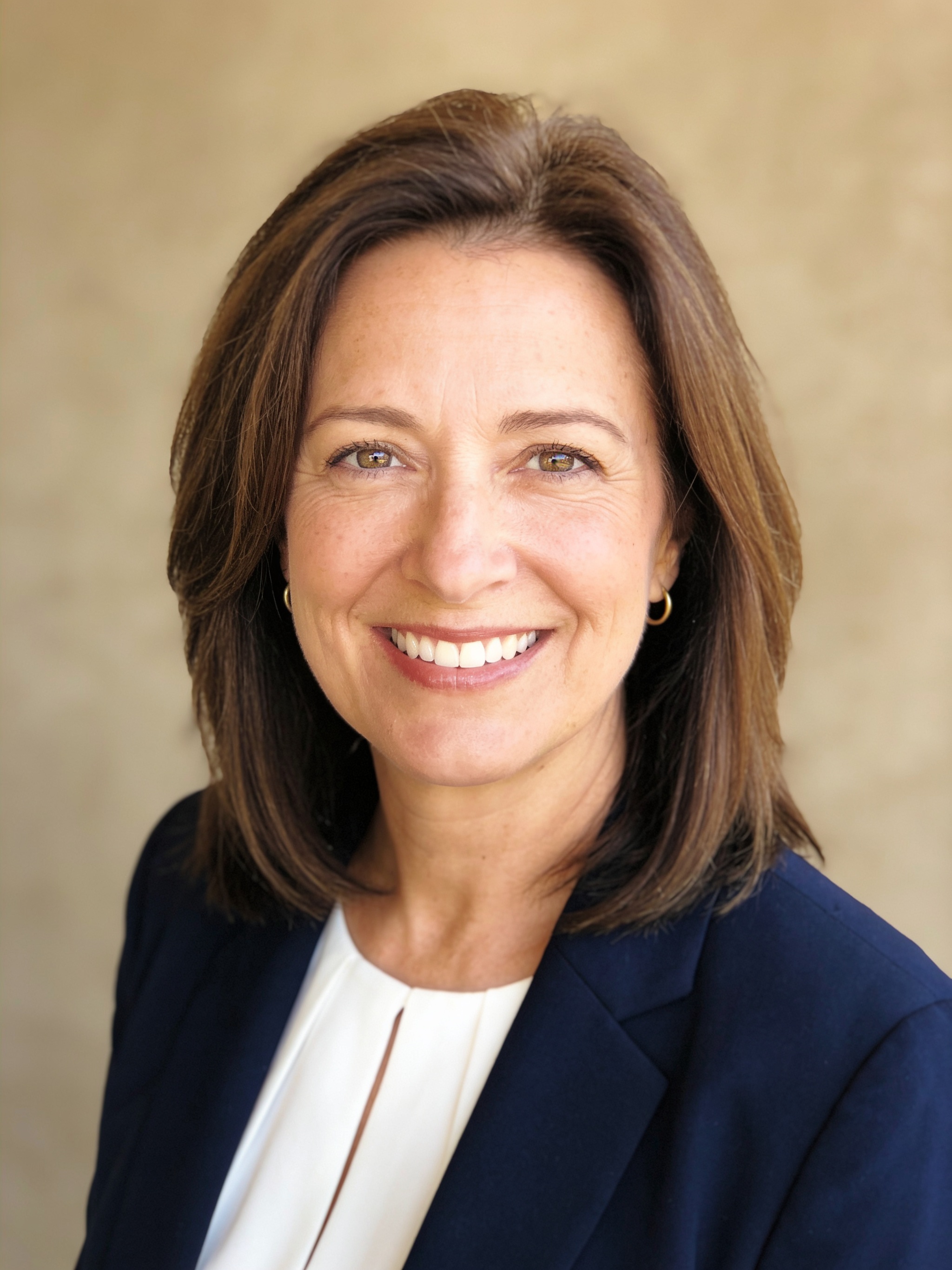 Shawnie Alton, Owner